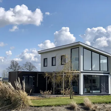 Modern Home, Alkmaar At 15km Semesterbostad